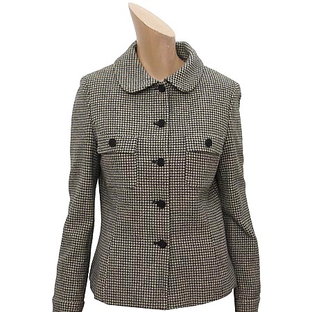 ������  ����