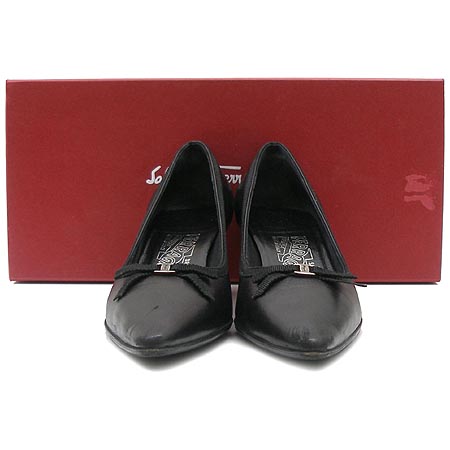 Ferragamo(��󰡸�) ������� ������ ���� ���� �̹���2 - ���̺��� �߰���ǰ
