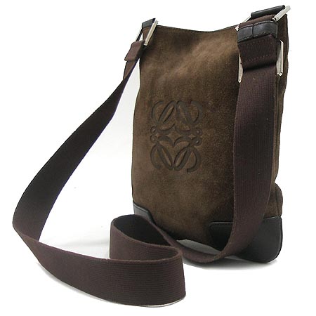 Loewe(�ο���) �ΰ� �����̵� ũ�ν��� �̹���3 - ���̺��� �߰���ǰ
