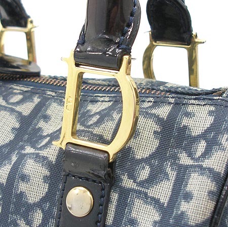 Dior(ũ����î���) CPD44211. �ΰ� PVC �̴� ������ ��Ʈ�� �̹���4 - ���̺��� �߰���ǰ