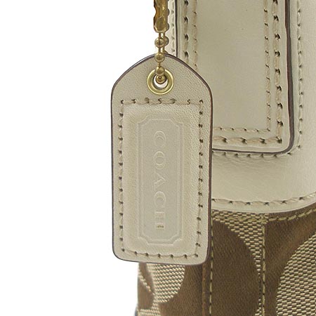 Coach(��ġ) �ñ׳��� �����Ƽġ ����� �̹���4 - ���̺��� �߰���ǰ