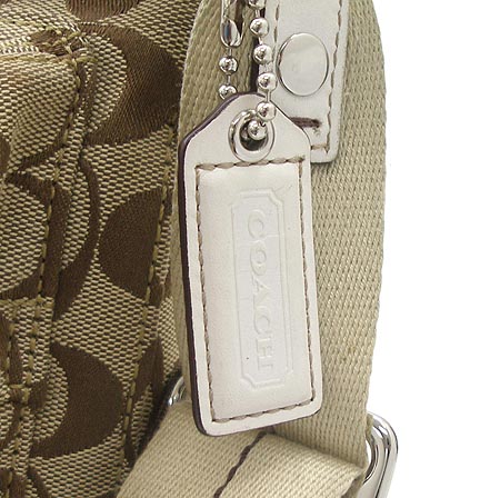 Coach(��ġ) �ñ׳��� ũ�ν��� �̹���4 - ���̺��� �߰���ǰ