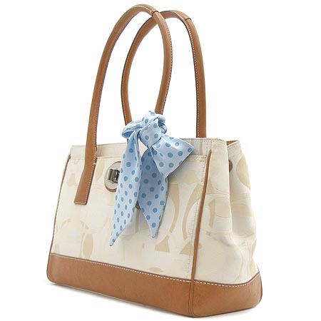 Coach(��ġ) �ñ׳��� ��ī�� ����� �̹���3 - ���̺��� �߰���ǰ