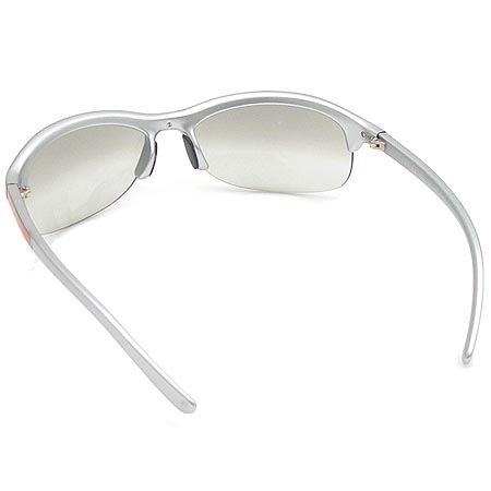Prada(�����) ������ ���� �� ���۶� [�б�������] �̹���3 - ���̺��� �߰���ǰ