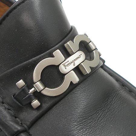 Ferragamo(󰡸) GENEVA2.  ġ   ̹5 - ̺ ߰ǰ