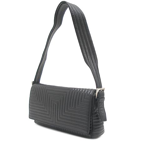 Bally(�߸�) ���� ��Ƽġ ���� ����� �̹���3 - ���̺��� �߰���ǰ