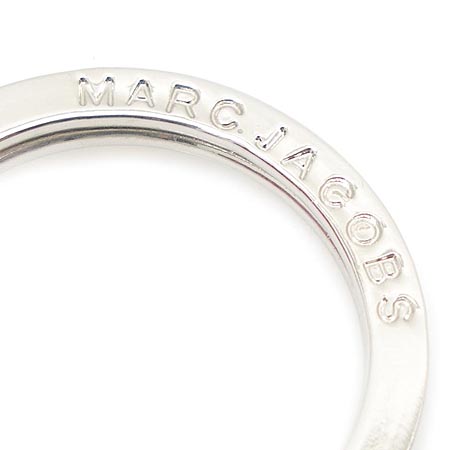 Marc_Jacobs (��ũ�����߽�) ŰȦ�� �̹���3 - ���̺��� �߰���ǰ