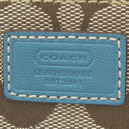 Coach(��ġ) �ñ׳��� �Ŀ�ġ�� �̹���4 - ���̺��� �߰���ǰ