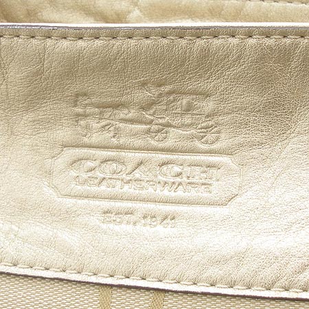 Coach(��ġ) �ñ׳��� ��� ����� ���� ��Ƽġ ȣ�� ����� �̹���5 - ���̺��� �߰���ǰ