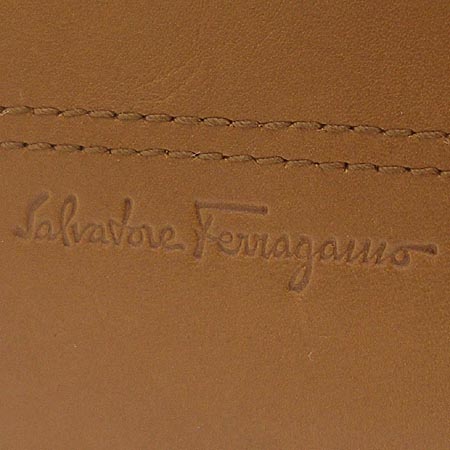 Ferragamo(��󰡸�) 66 5536 ���� ���� ���� ������ [��������] �̹���3 - ���̺��� �߰���ǰ