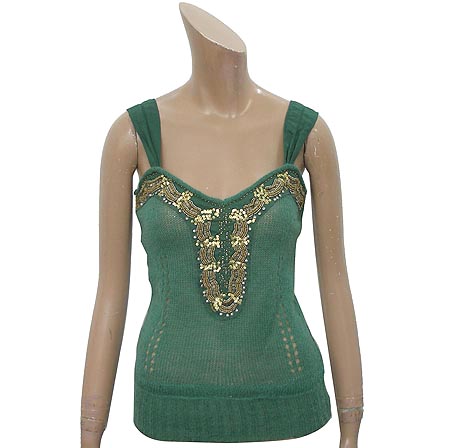 �����  ����