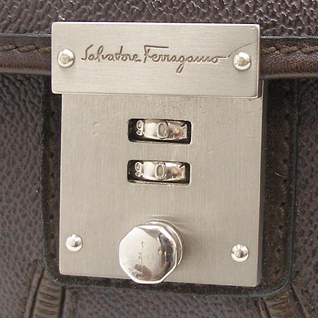 Ferragamo(��󰡸�) 24 2519 ���� ������� [�б�������] �̹���3 - ���̺��� �߰���ǰ