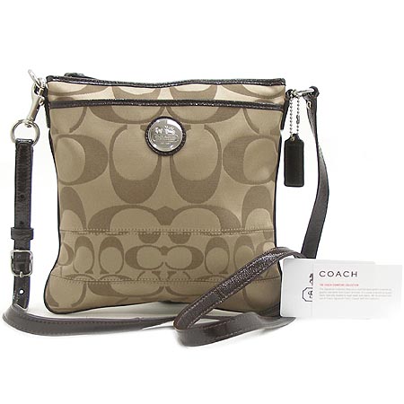 Coach(��ġ) �ñ׳��� ũ�ν��� [�б�������] �̹���2 - ���̺��� �߰���ǰ