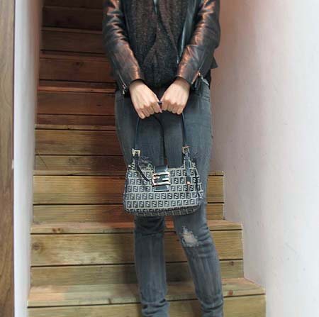 Fendi(���) FF �ΰ� �ڰ��� ����� �̹���5 - ���̺��� �߰���ǰ