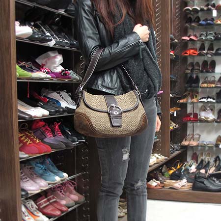 Coach(��ġ) �ñ׳��� ��Ʈ ��� ����� �̹���5 - ���̺��� �߰���ǰ
