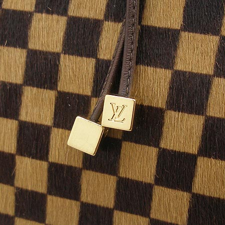 Louis Vuitton(���̺���) M91131 ��ġ �ٹ̿� LIONNE(������) ��Ʈ�� [��������] �̹���4 - ���̺��� �߰���ǰ