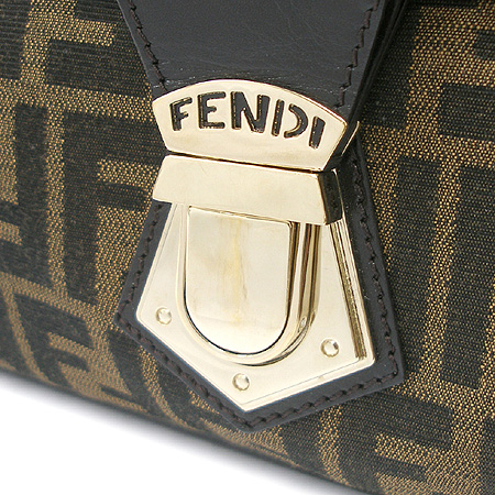 Fendi(���) 8BR607. FF �ΰ� ��ī �к긯 2-WAY �̹���4 - ���̺��� �߰���ǰ