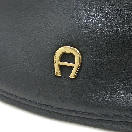 Aigner(���̱׳�) ���� ���� 2WAY �̹���3 - ���̺��� �߰���ǰ