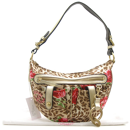 Blumarine(���縶��) ����� ����� �̹���2 - ���̺��� �߰���ǰ