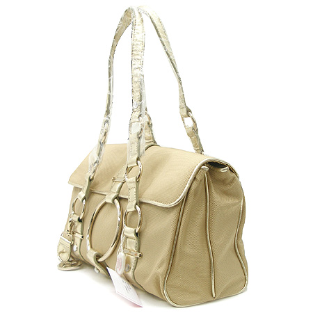 Blumarine(���縶��) ����� ����� �̹���3 - ���̺��� �߰���ǰ