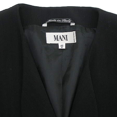 Armani(�Ƹ�����) ���� �̹���2 - ���̺��� �߰���ǰ