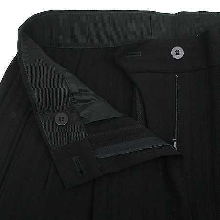 Armani(�Ƹ�����) ���� �̹���5 - ���̺��� �߰���ǰ