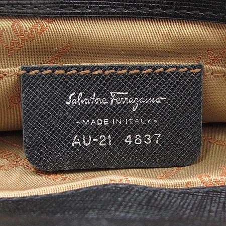 Ferragamo(��󰡸�) 21 4837. ���� ��ġ�� ����� �̹���4 - ���̺��� �߰���ǰ