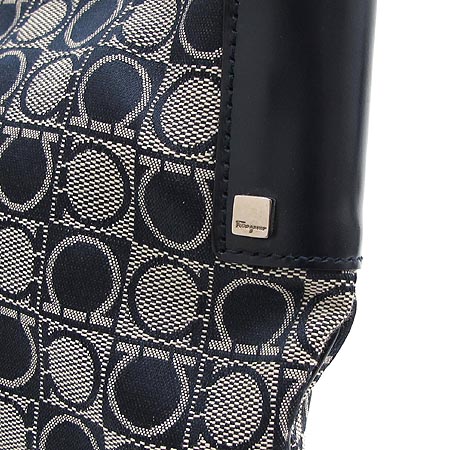 Ferragamo(��󰡸�) 21 1286. ��ġ�� �ΰ� �к긯 ���� ��Ƽġ ����� �̹���4 - ���̺��� �߰���ǰ