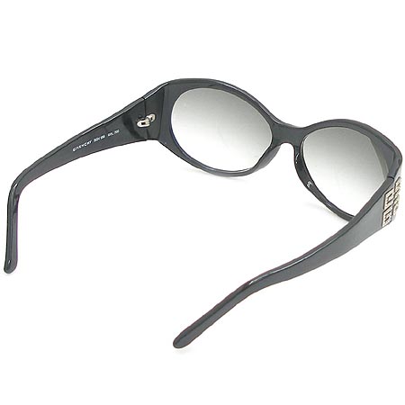 GIVENCHY(�����) SGV556. COL.700. ���� ť�� ��� ���� ���۶� �̹���2 - ���̺��� �߰���ǰ