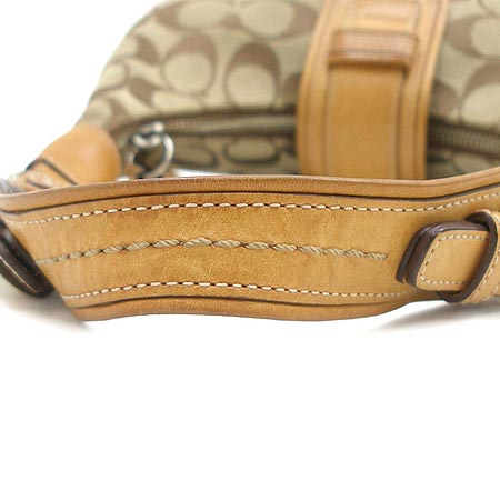 Coach(��ġ) �ñ׳��� ��Ʈ ��� ����� �̹���4 - ���̺��� �߰���ǰ