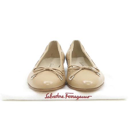 Ferragamo(��󰡸�) ���� ��ġ�� ���� ��� ������ ���� �̹���2 - ���̺��� �߰���ǰ