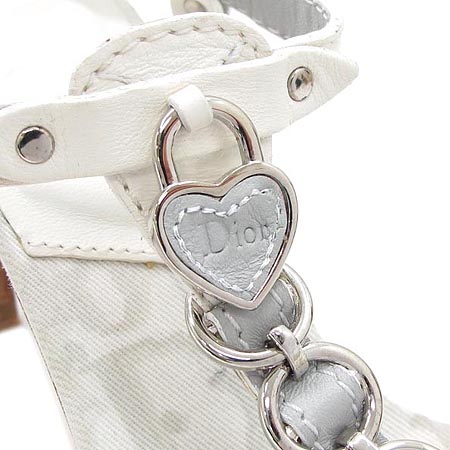 Dior(ũ����î���) ��÷ΰ� ���� ���� �̹���5 - ���̺��� �߰���ǰ