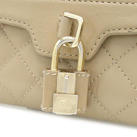 Burberry(������) ���μ� LOCK ��� ���� ���� ������ �̹���3 - ���̺��� �߰���ǰ
