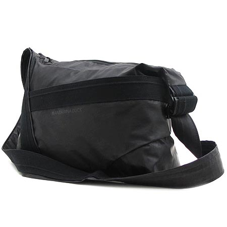 MANDARINA DUCK(���ٸ��� ��) �޽��� ũ�ν��� �̹���3 - ���̺��� �߰���ǰ