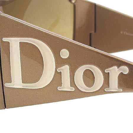 Dior(ũ����î���) OVERSHINE2 N6SKB ���۶� [��������] �̹���4 - ���̺��� �߰���ǰ