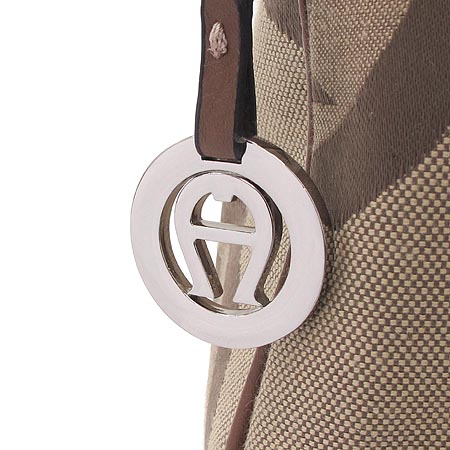 Aigner(���̱׳�) �ΰ� �к긯 ����� �̹���3 - ���̺��� �߰���ǰ