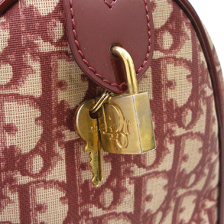 Dior(ũ����î���) �ΰ� PVC ������ ��Ʈ�� �̹���4 - ���̺��� �߰���ǰ