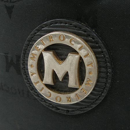 Metrocity(��Ʈ�ν�Ƽ) ������ ũ�ν��� �̹���2 - ���̺��� �߰���ǰ