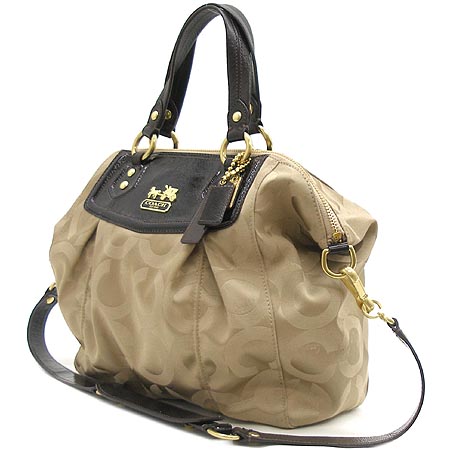 Coach(��ġ) ��Ŀ �� ��Ʈ ȣ�� ��Ʈ�� + ��� ��Ʈ�� �̹���3 - ���̺��� �߰���ǰ