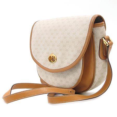 Gucci(����) 001 084 0930 GG �ΰ� PVC ũ�ν��� �̹���2 - ���̺��� �߰���ǰ