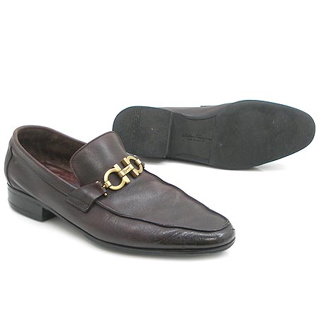 Ferragamo(󰡸)  ġ   ̹3 - ̺ ߰ǰ