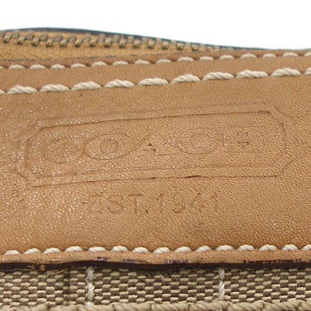 Coach(��ġ) �ñ׳�ó �ڰ��� ���� ��Ƽġ ����� �̹���4 - ���̺��� �߰���ǰ