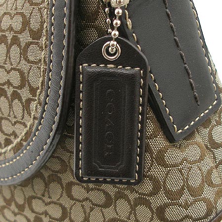 Coach(��ġ) �ñ׳��� �ΰ� �����̵� ����� [��������] �̹���3 - ���̺��� �߰���ǰ
