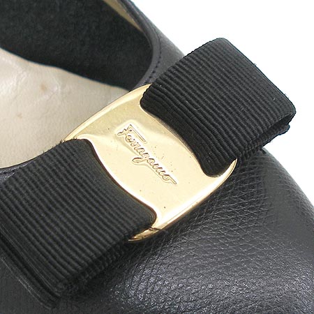 Ferragamo(��󰡸�) ���� �ٶ� ������ ������ ���� �̹���4 - ���̺��� �߰���ǰ