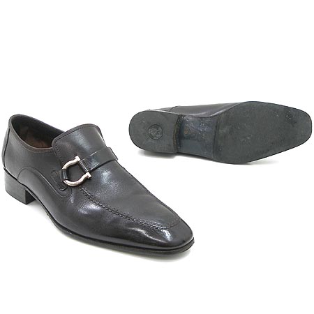 Ferragamo(󰡸) Ż ġ    ̹3 - ̺ ߰ǰ