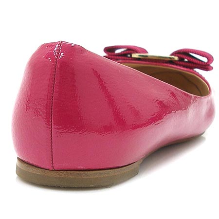Ferragamo(��󰡸�) VARINA ���̴�Ʈ �ٶ� ���� �̹���5 - ���̺��� �߰���ǰ