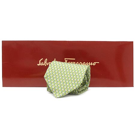 Ferragamo(��󰡸�) 4471007 SILK 100% �׸� ������ Ƽ ���� ��Ÿ�� [��������] �̹���2 - ���̺��� �߰���ǰ