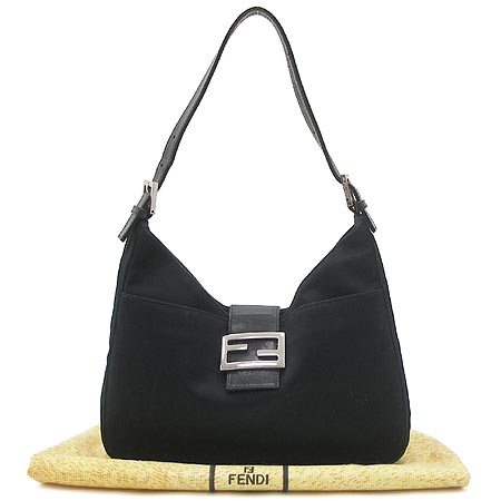 Fendi(���) ����ΰ� �ڰ��� ����� �̹���2 - ���̺��� �߰���ǰ