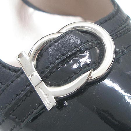 Ferragamo(��󰡸�) ���� ��ġ�� ���̴�Ʈ ������ ������ ���� �̹���5 - ���̺��� �߰���ǰ