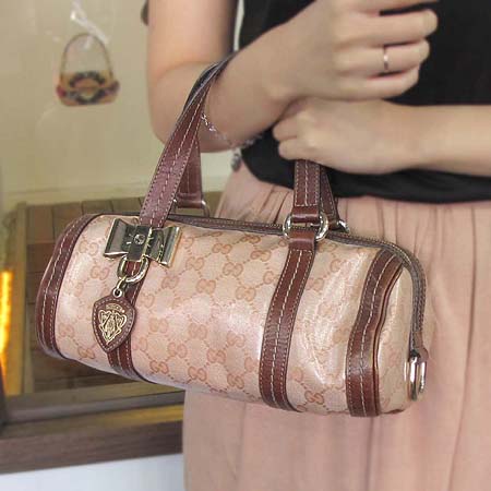 Gucci(����) 181485 ���� ������� PVC ���� ���� ��Ƽġ ���� ��Ʈ�� �̹���5 - ���̺��� �߰���ǰ